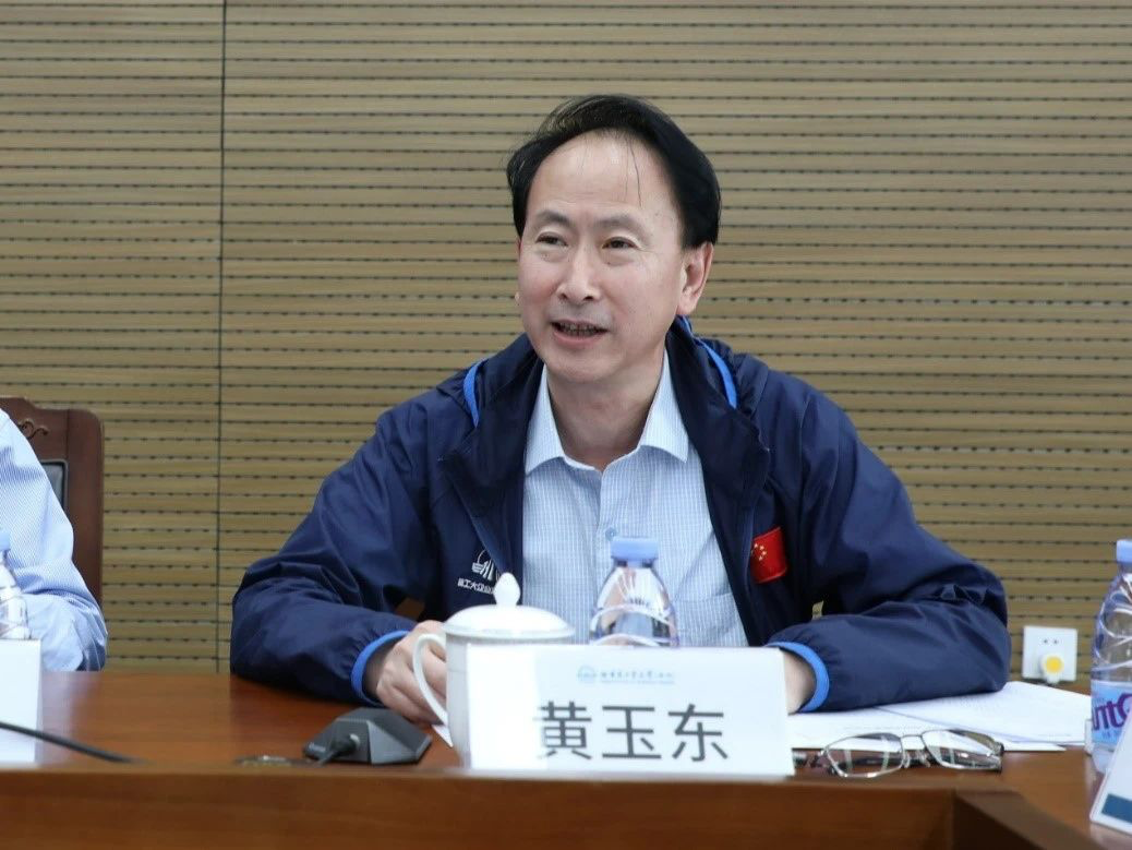 1716436635134975.png 640 (1).png